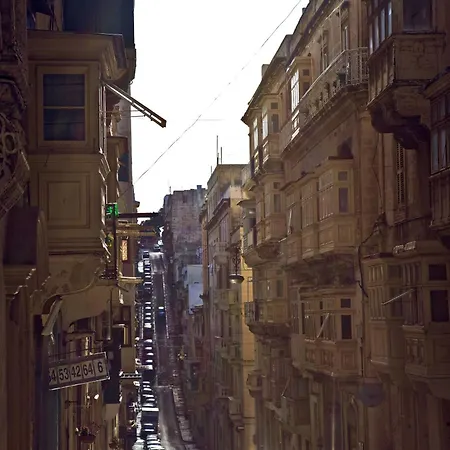 A 400-year-old Designer In * Valletta